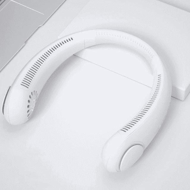 Battery Operated Fan PeekWise