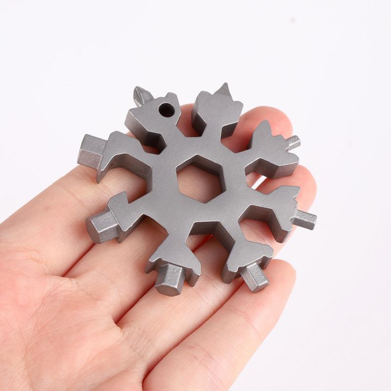 18-in-1 Snowflake Multi Tool PeekWise