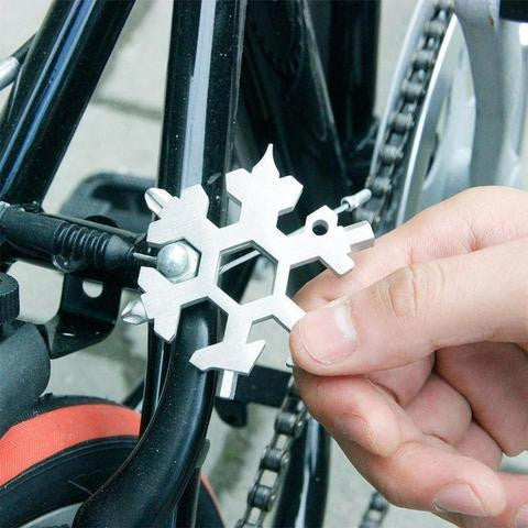 18-in-1 Snowflake Multi-Tool PeekWise