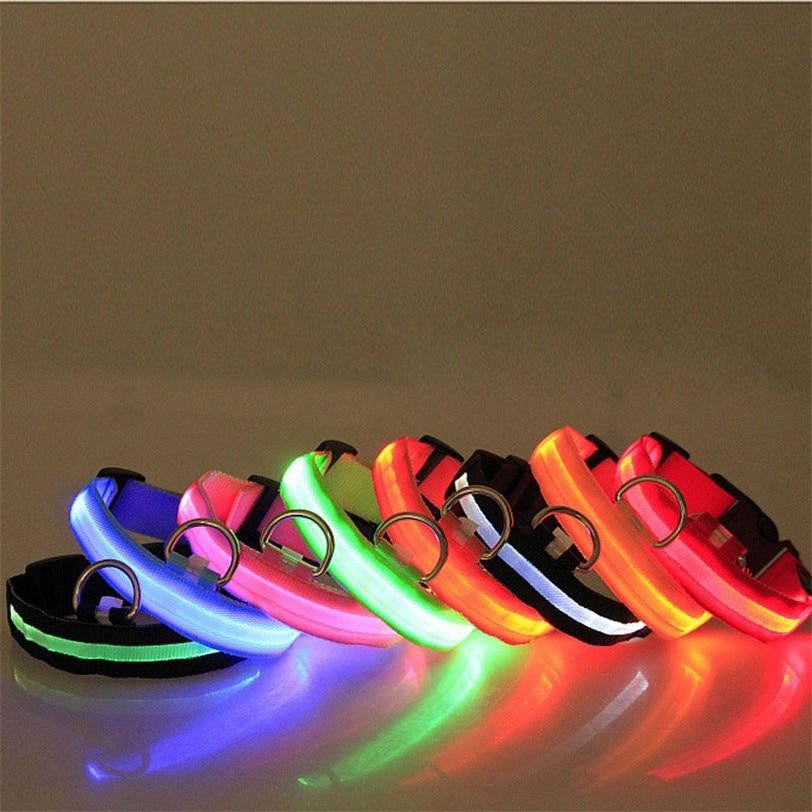 Safety Flashing Glow Light Pet Collar PeekWise