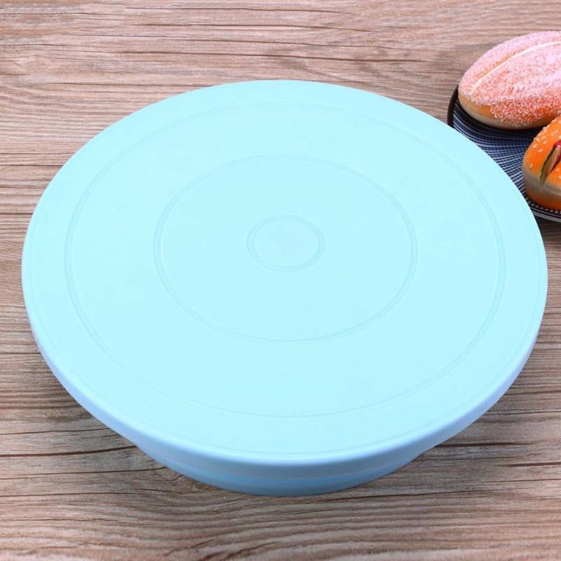 Non-Slip Cake Turntable - PeekWise