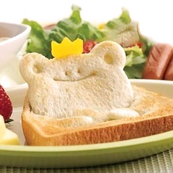 3-in-1 Panda Bear Frog Sandwich Cutter And Stamps