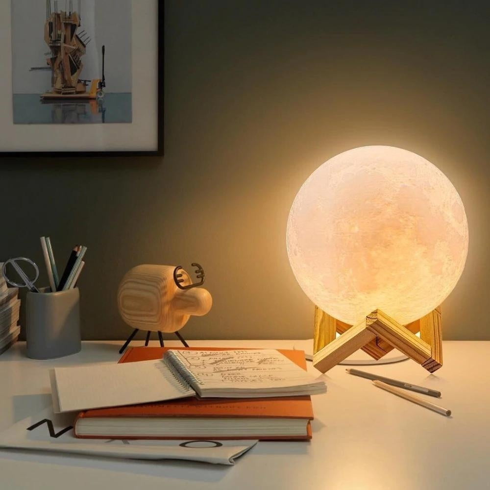 3D Moon Lamp - PeekWise