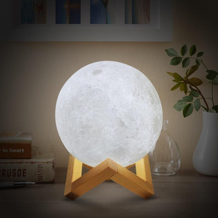 3D Moon Lamp - PeekWise