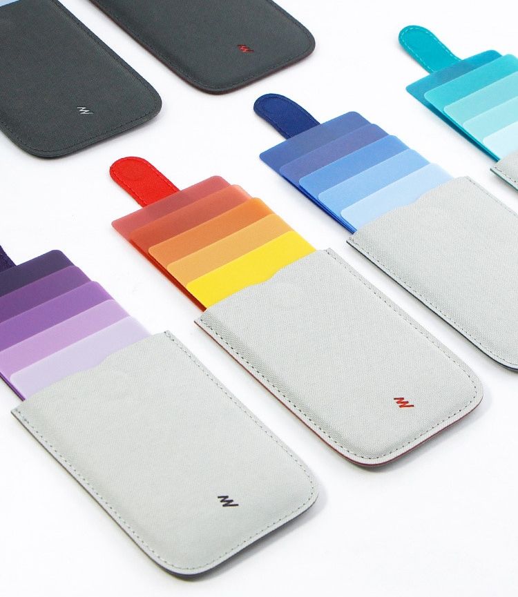 Slim Pull-Tab Card Wallet