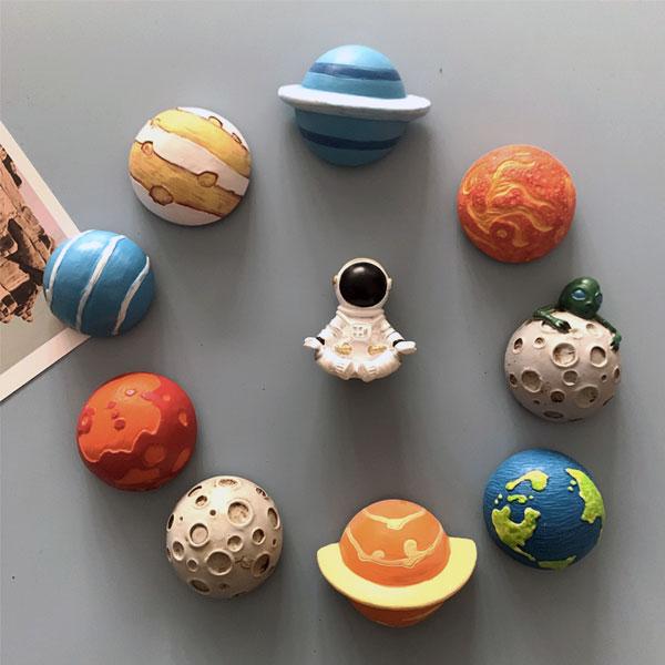 Astronaut Solar System Space Shuttle Fridge Magnets