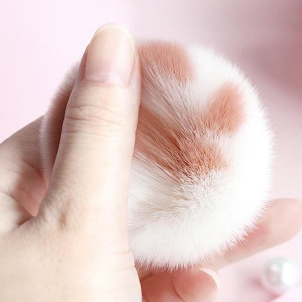 Cat Paw Makeup Brush