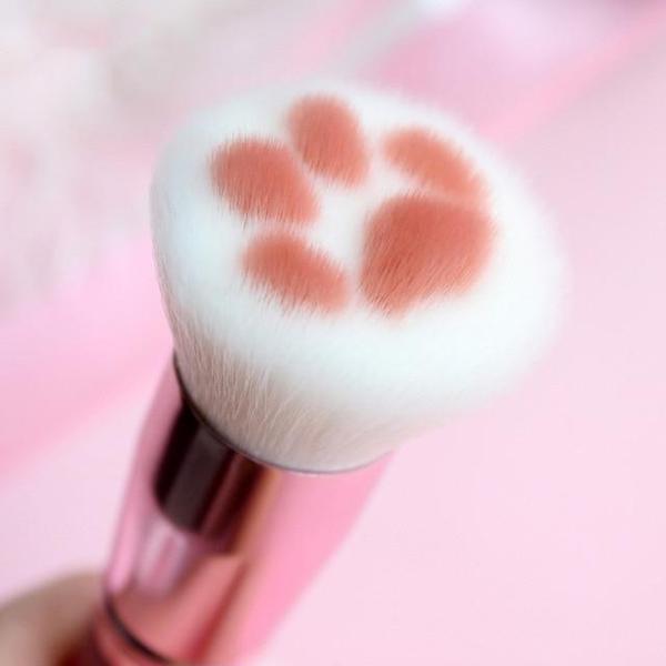 Cat Paw Makeup Brush