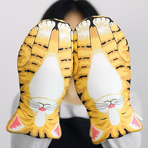 Cat Paws Oven Mitts