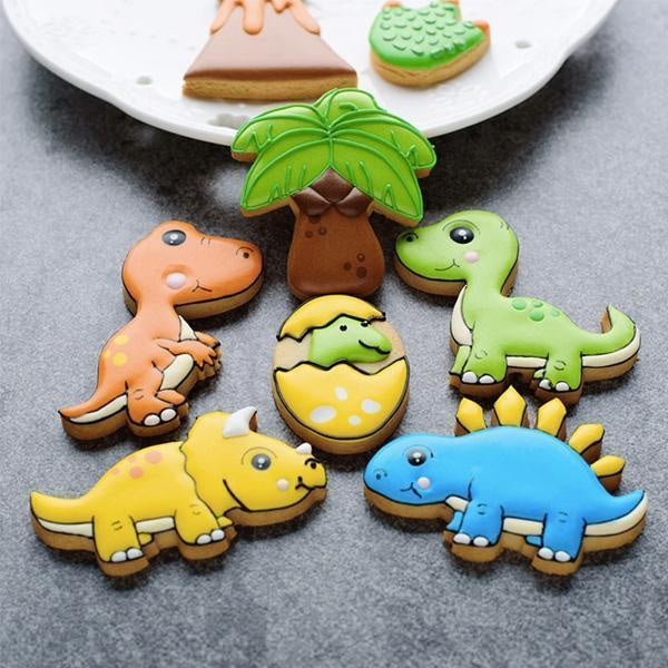 Dinosaur And Habitat Cookie Cutters (Set of 8)