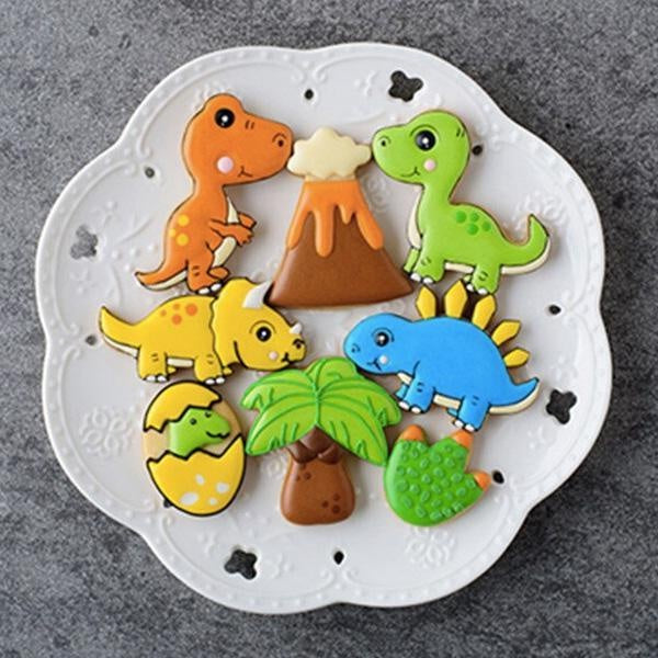 Dinosaur And Habitat Cookie Cutters (Set of 8)