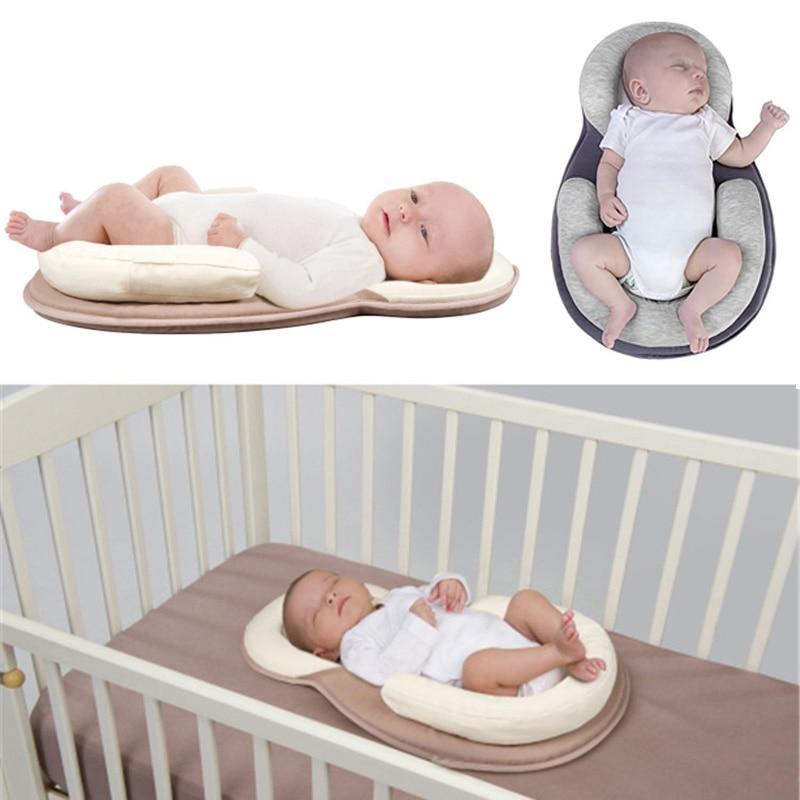 Anti-Rollover Portable Baby Crib PeekWise