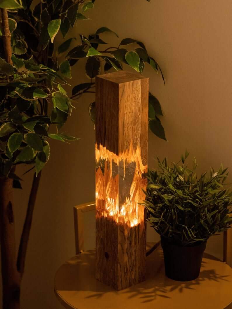 Epoxy Wood Lamp PeekWise