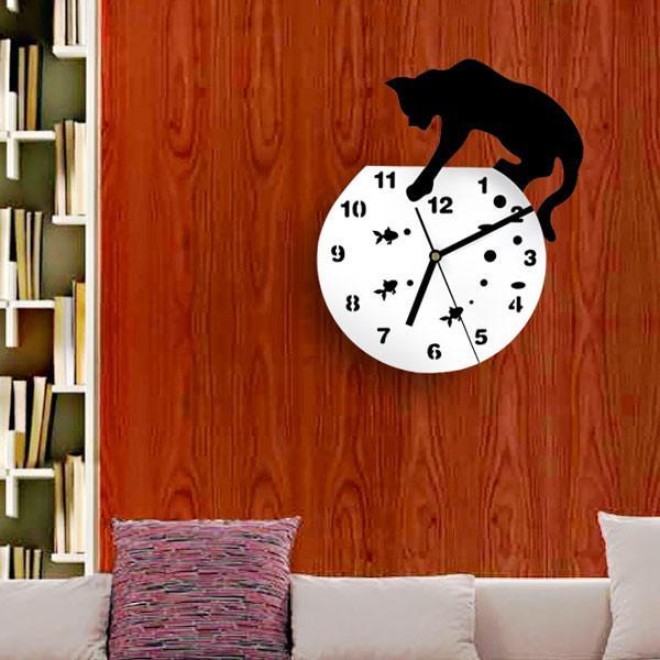 Fishbowl Cat Clock