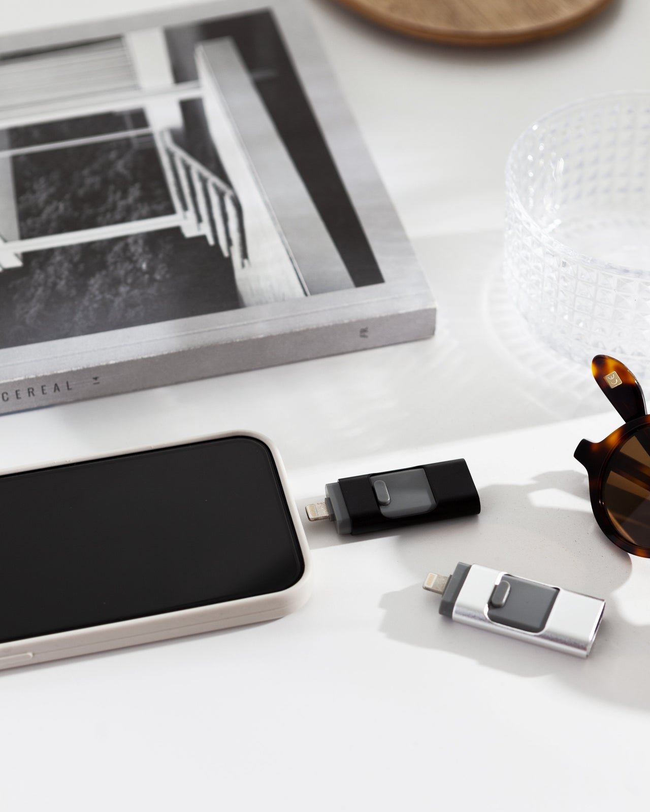 The Sugar & Cotton™ Stick - iPhone & Android Flash Drive