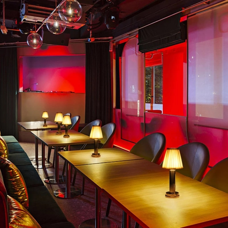 Bar Table Lamp USB Rechargeable Touch Sensor Wireless  LED Desktop Night Light for Restaurant Coffee Decor Dining Table