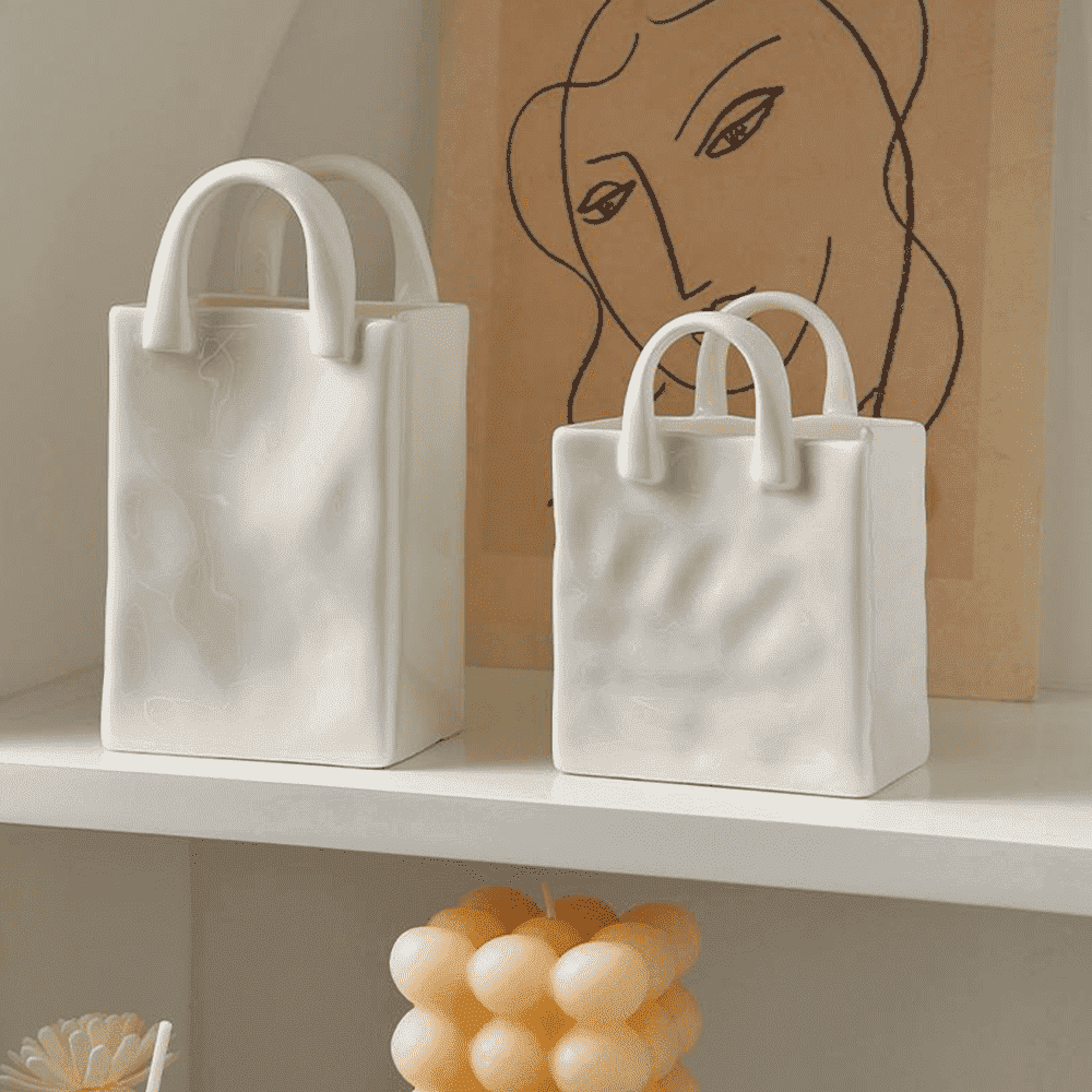 Handbag Vase PeekWise