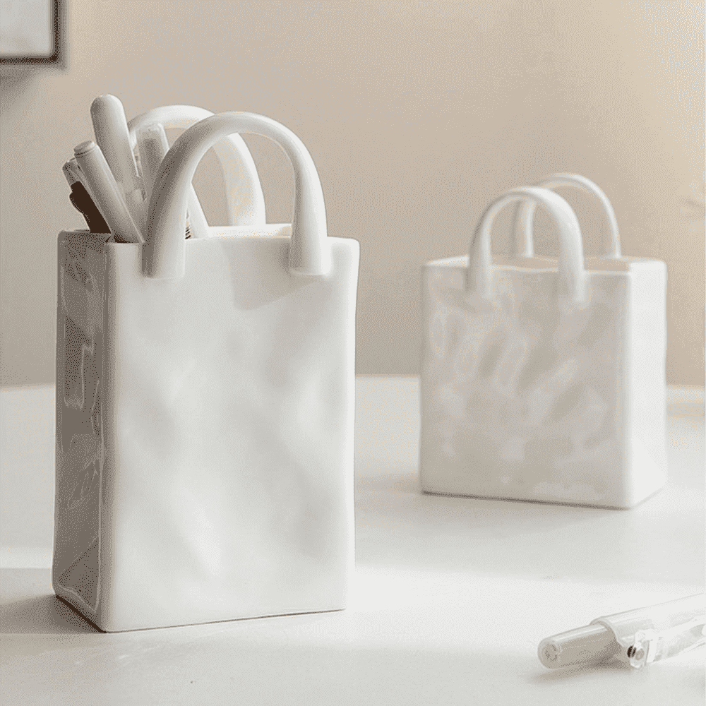 Handbag Vase PeekWise