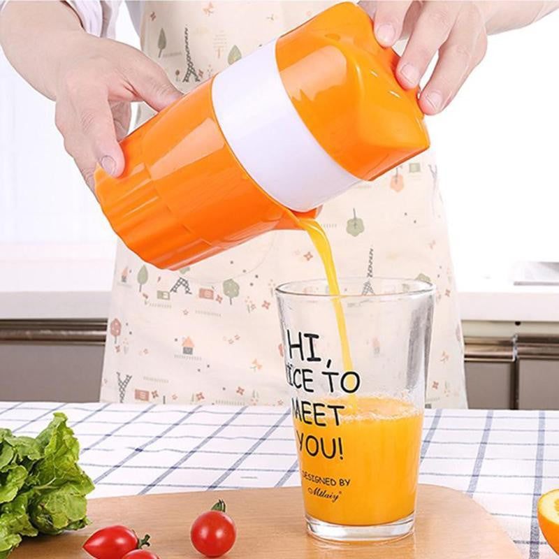 Instant Fruit Squeezer Juicer Cup - PeekWise