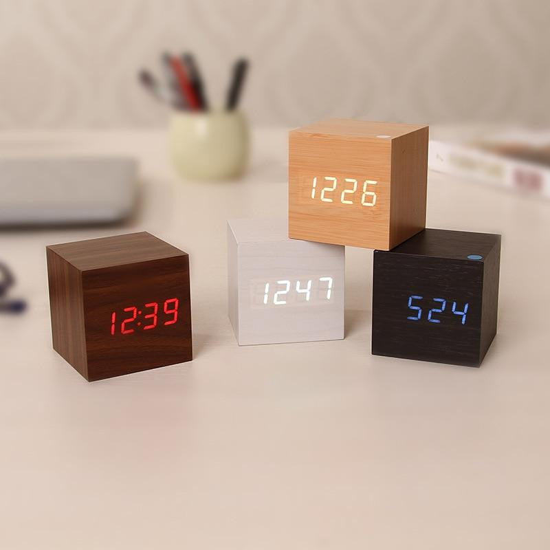 Modern Digital Wood Clock - PeekWise