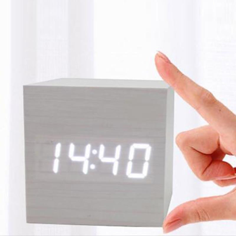 Modern Digital Wood Clock - PeekWise