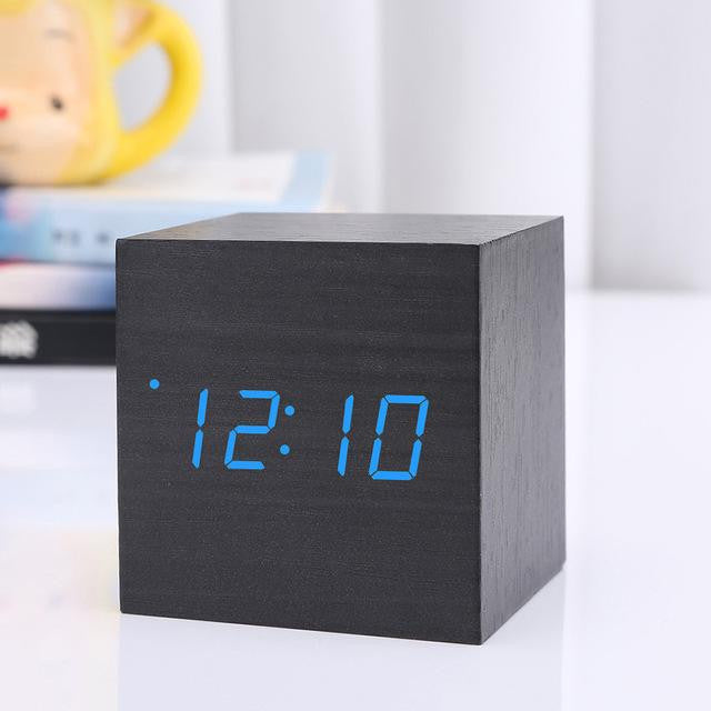 Modern Digital Wood Clock - PeekWise