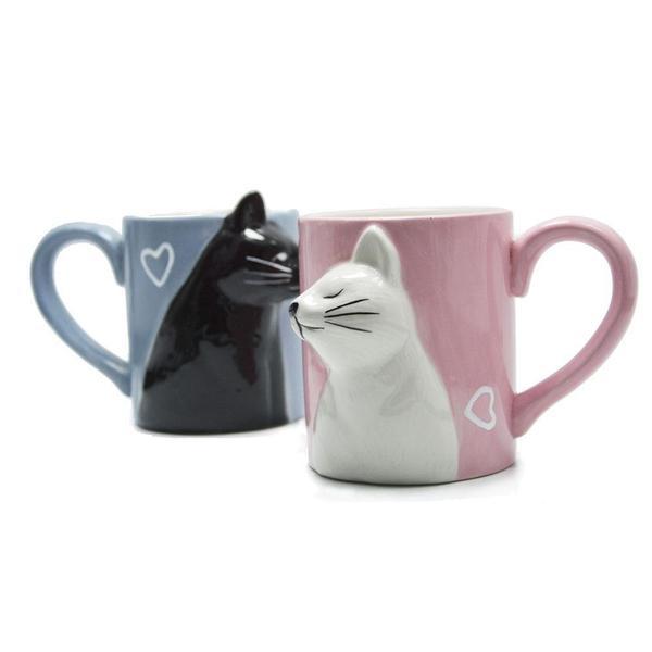 Kissing Cats Ceramic Couple Mugs (Set of 2)