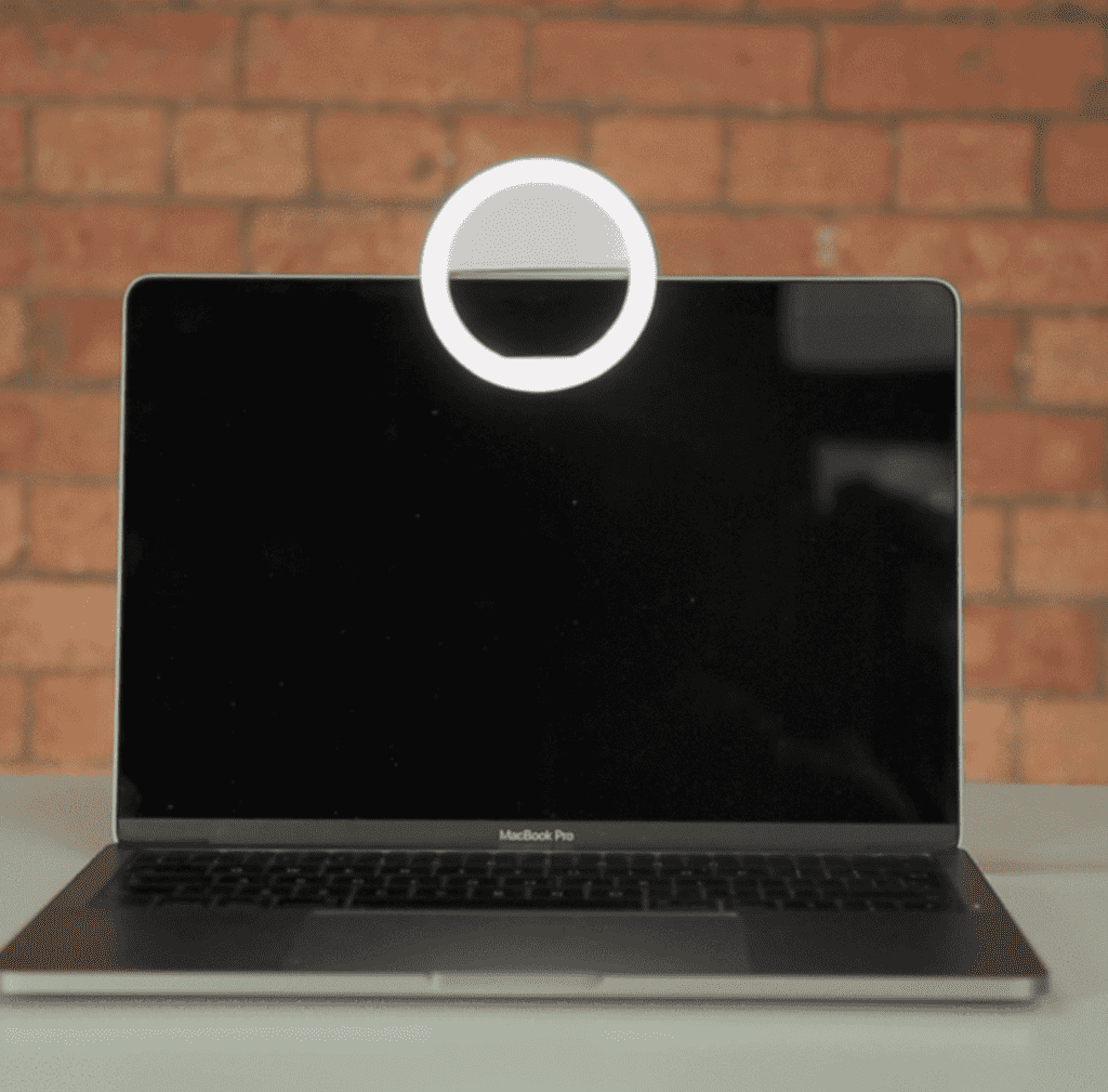LED Clip-On Selfie Ring Light - PeekWise