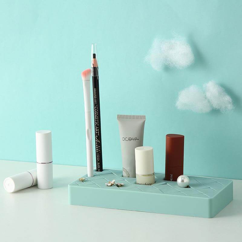 Lilith Lipstick Organizer PeekWise