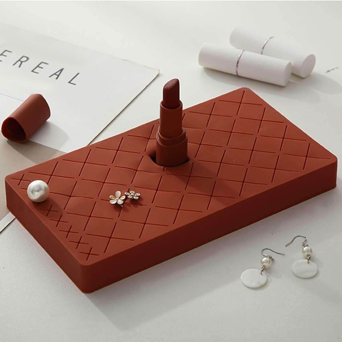 Lilith Lipstick Organizer PeekWise