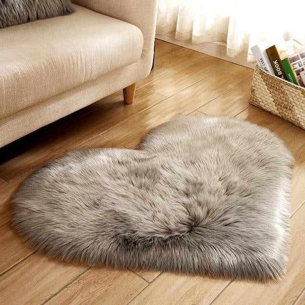Love Heart Shaped Faux Sheepskin Fur Rug