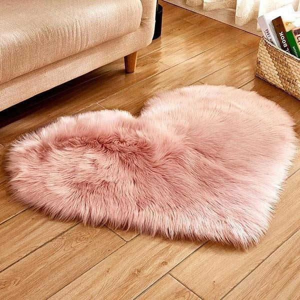 Love Heart Shaped Faux Sheepskin Fur Rug