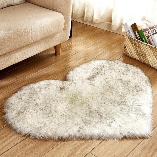 Love Heart Shaped Faux Sheepskin Fur Rug