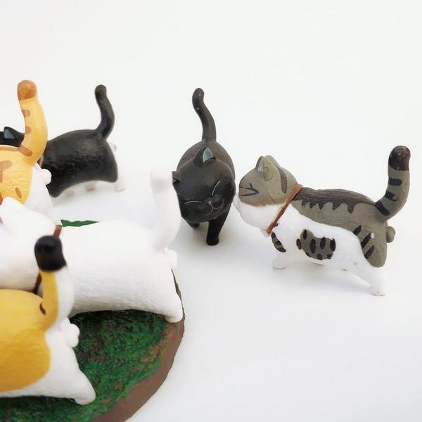 Mini Strolling Cat Figurines