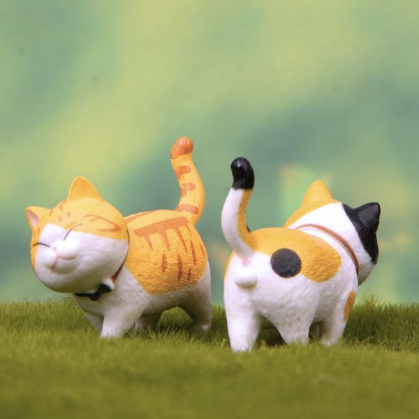 Mini Strolling Cat Figurines