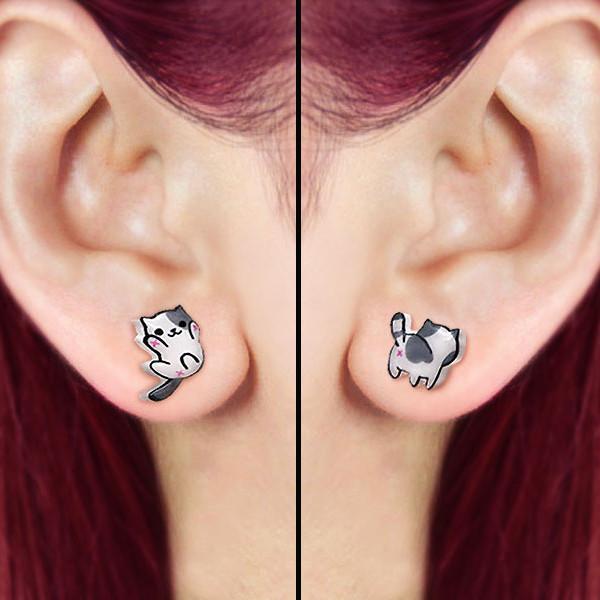 Mismatched Cat Butt Earrings