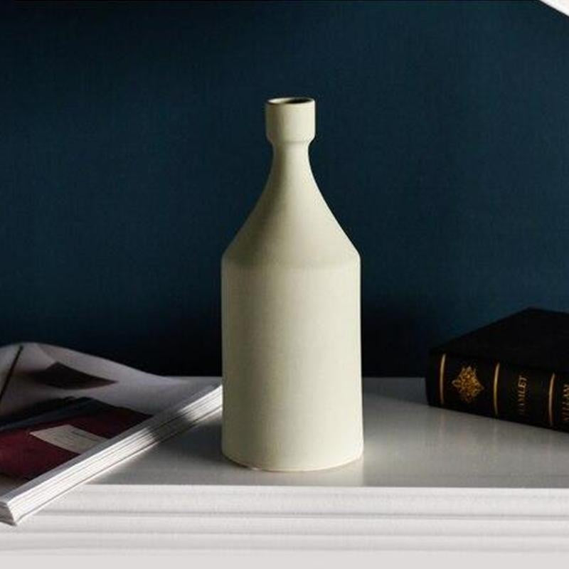 Matte Vase PeekWise