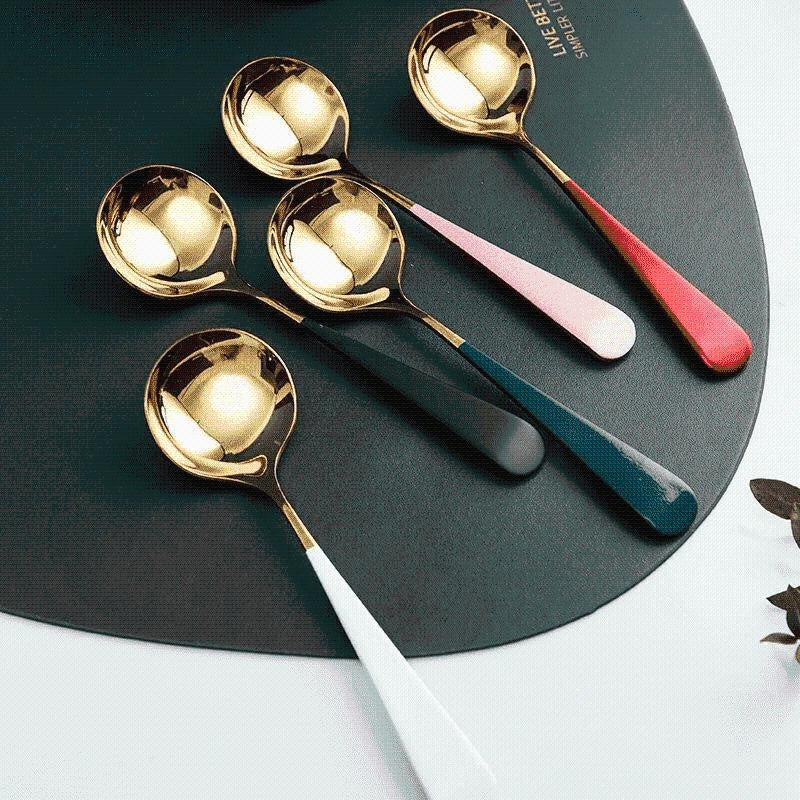 Olly Elegant Spoon PeekWise