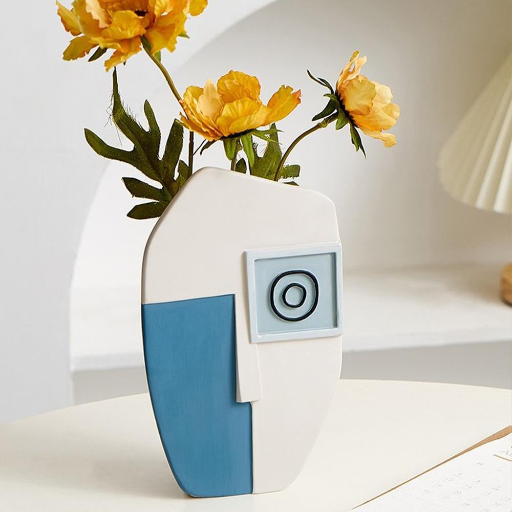 One Look Vase PeekWise