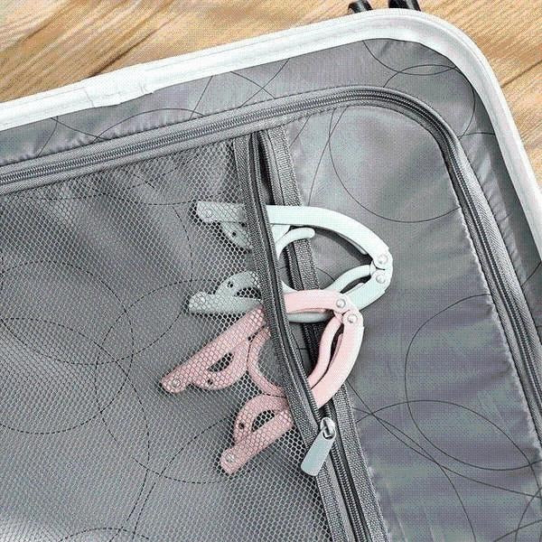 Folding Travel Hangers - PeekWise
