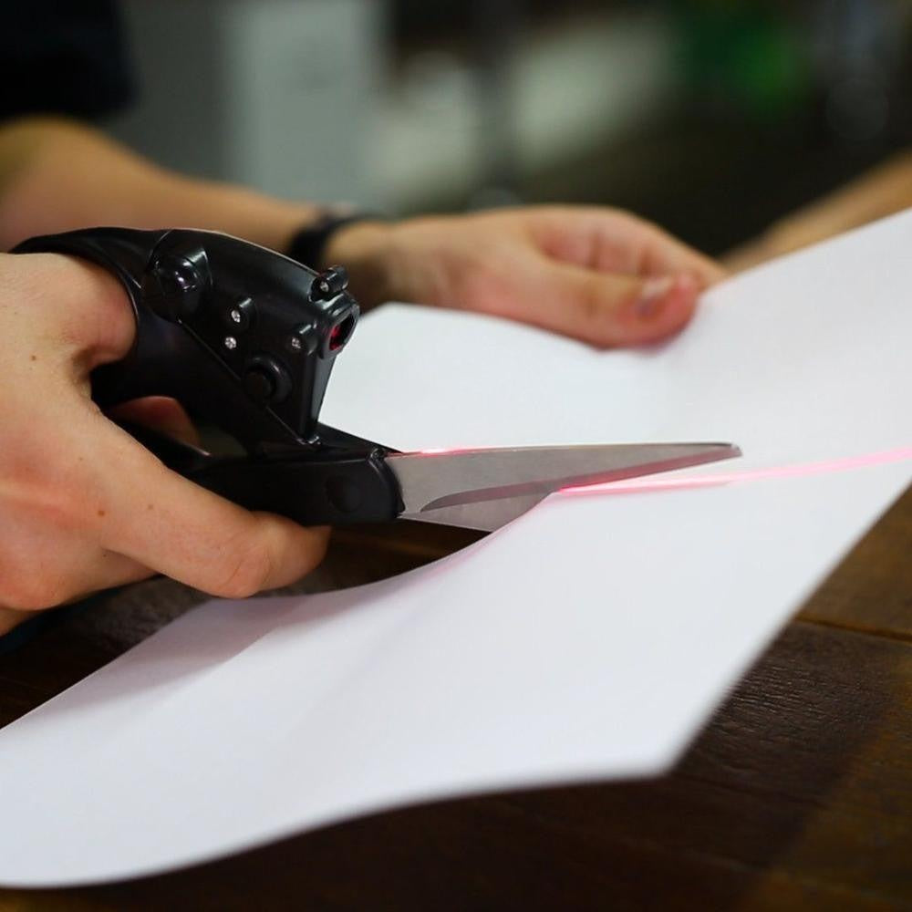 Laser Guided Scissors - PeekWise