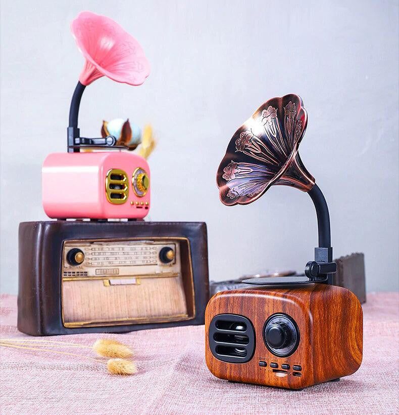 Retro Gramophone Bluetooth Speaker - PeekWise