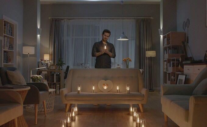 Smart LED Candle Light - PeekWise