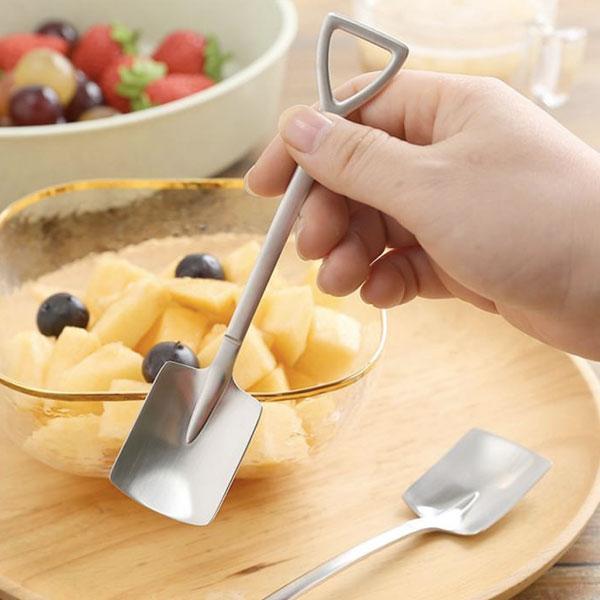 Stainless Steel Shovel Shaped Soup Spoon