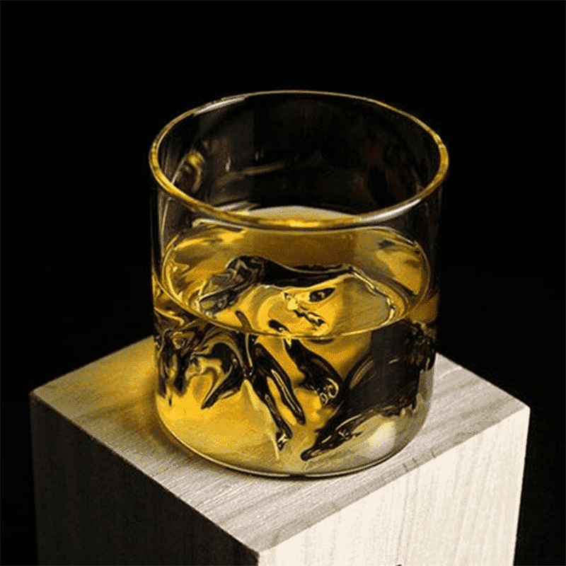 Yamazakura Whiskey Glass PeekWise