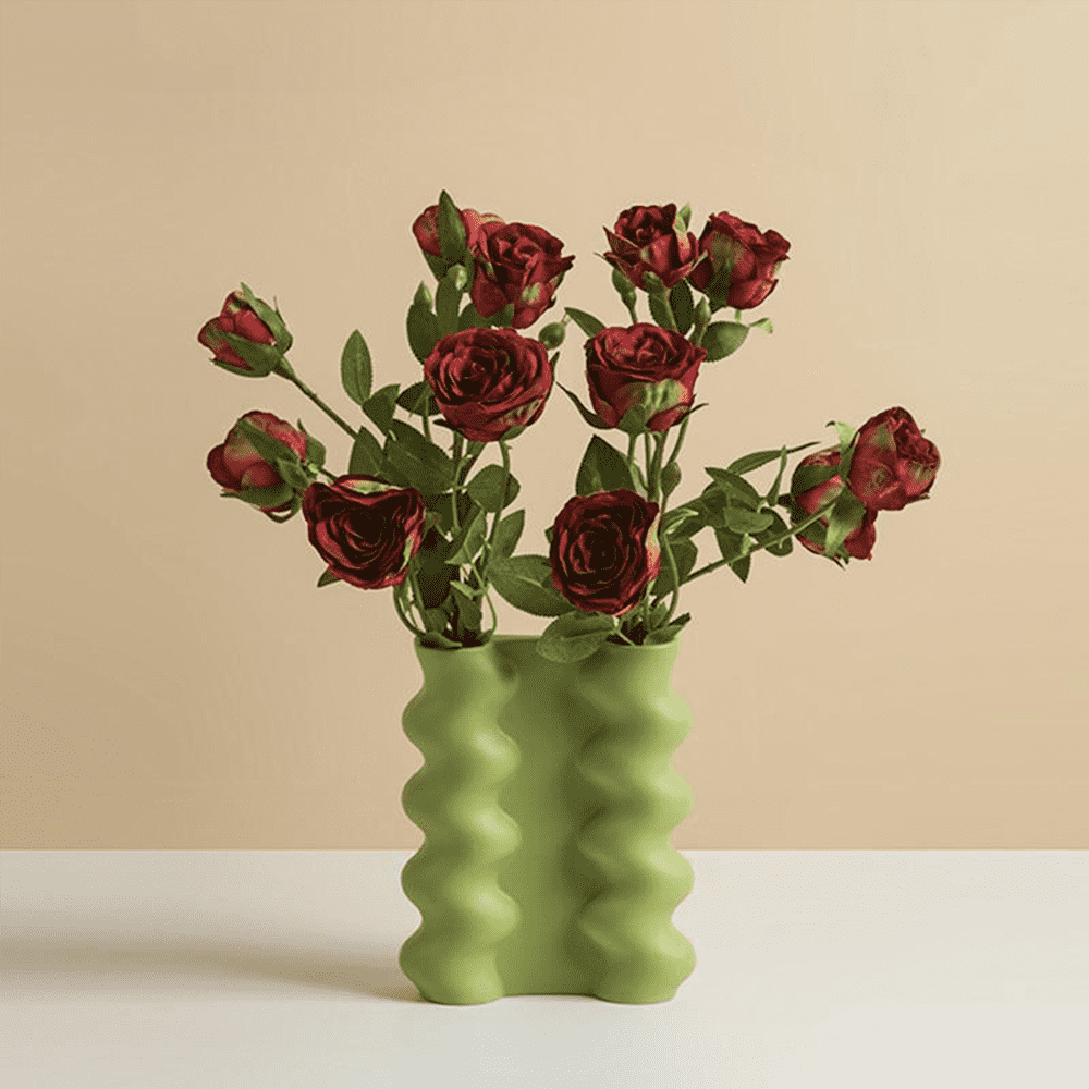 Yrsa Vase PeekWise