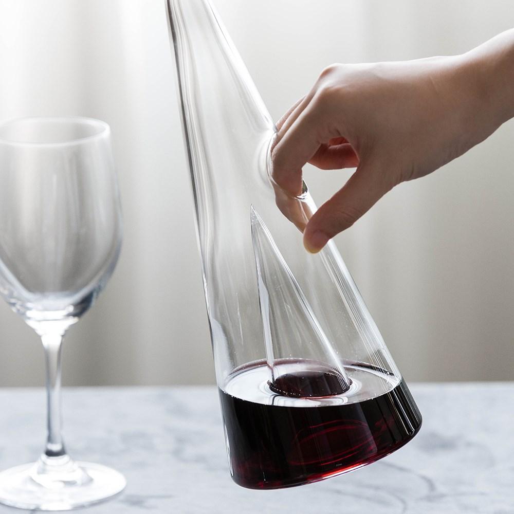 Mt. Olympus Wine Decanter PeekWise