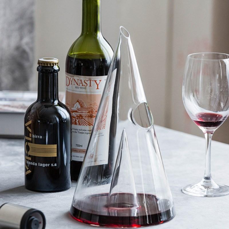 Mt. Olympus Wine Decanter PeekWise