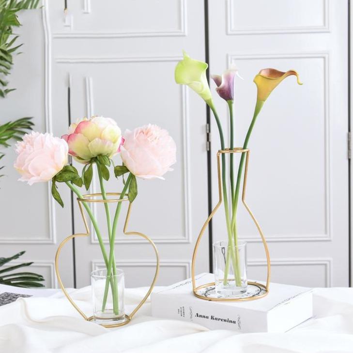Cara Vase PeekWise