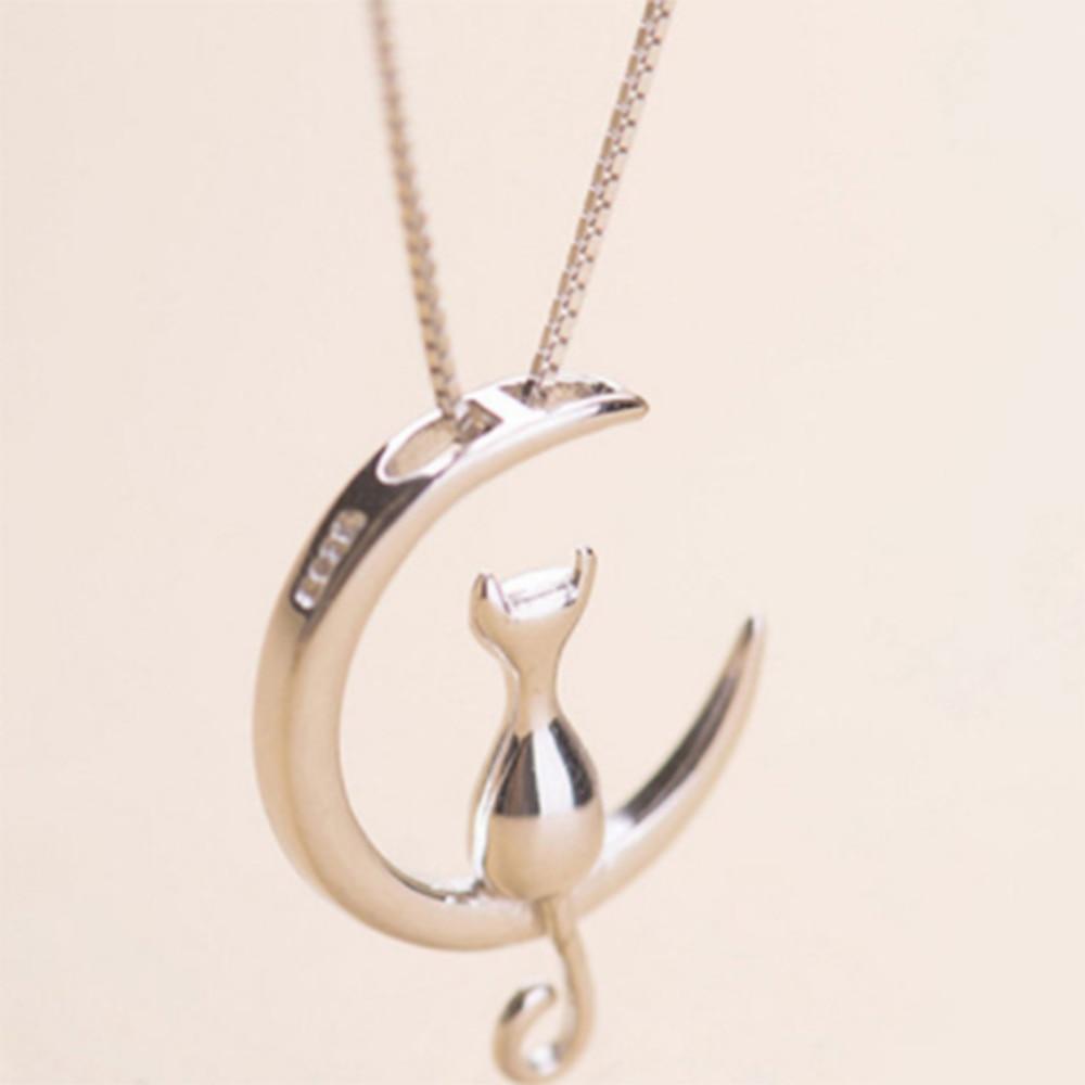 Kat - Moon Swing Necklace
